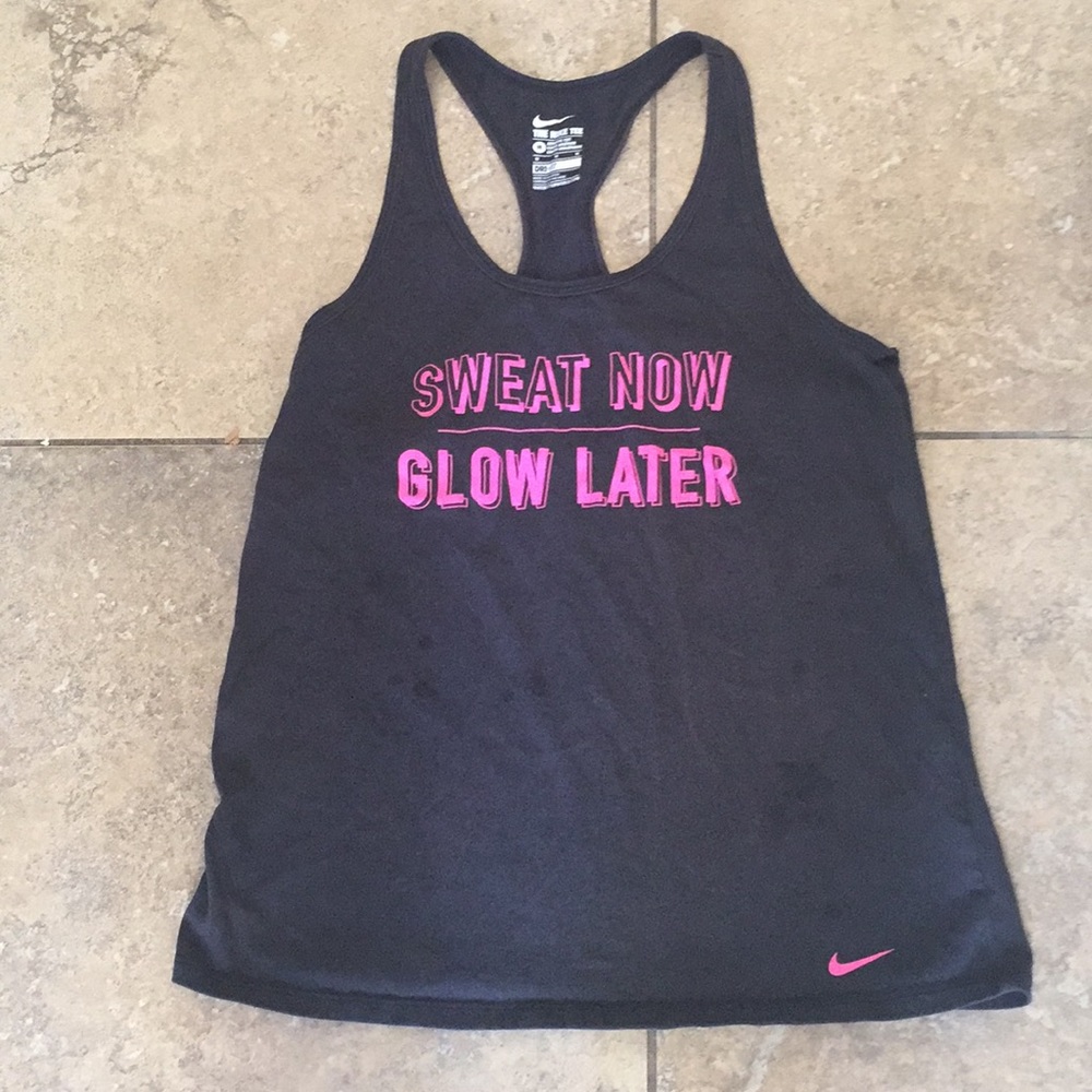 Nike workout tank